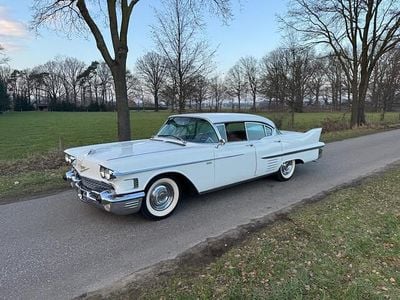 Occasion Cadillac Deville 1958 Wit Sedan