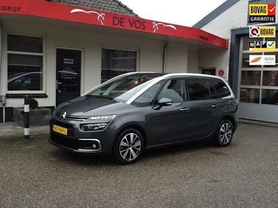 Grijs (metallic) Gebruikt 2017 Citroën Grand C4 Picasso PureTech MPV | € 11.750 (Eerlijke prijs)