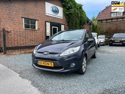 tweedehands Ford Fiesta 1.6 Titanium ( Climate Control + Cruise control )