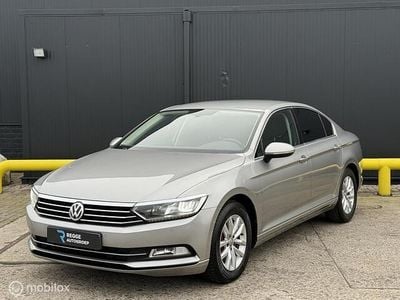 Occasion VW Passat Highline 150 PK (110 kW) 2017 Grijs Sedan