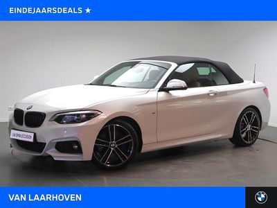 Wit (metallic) Gebruikt 2020 BMW 220 Comfort Edition Cabriolet | € 30.950 (Eerlijke prijs)