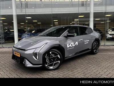Grijs Nieuw 2025 Kia EV4 Hatchback | € 57.120