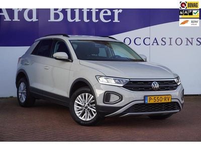 Grijs Occasion 2022 VW T-Roc Life SUV | € 21.999 (Goede deal)