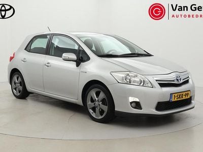 Grijs (metallic) Gebruikt 2012 Toyota Auris Hybrid Hatchback | € 10.999 (Goede deal)