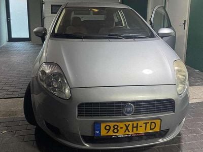 Zilver Occasion 2007 Fiat Punto Dynamic Hatchback | € 3.499 (Iets duurder)
