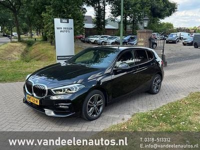 Occasion BMW 120 Sport Line 178 PK (130 kW) 2021 Zwart Hatchback