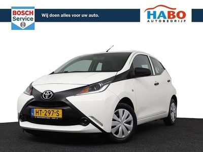 Wit Occasion 2016 Toyota Aygo Hatchback | € 6.950 (Eerlijke prijs)