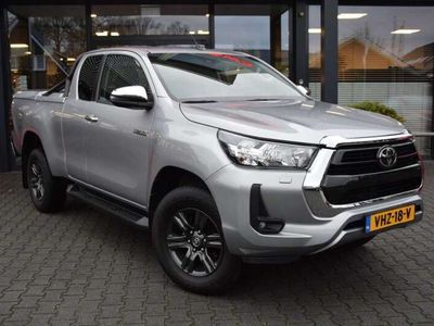 tweedehands Toyota HiLux 2.4 D-4D X TRA CAB PROFESSIONAL A/T 4WD VAN