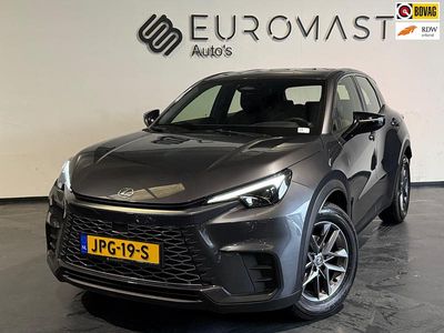 Grijs Nieuw 2025 Lexus LBX Business Edition SUV | € 35.950 (Eerlijke prijs)