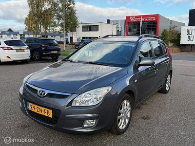 Grijs Gebruikt 2008 Hyundai i30 Active Stationwagen | € 3.450 (Duur)
