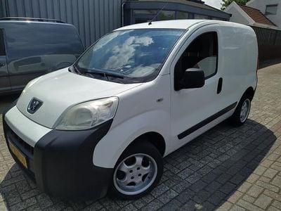 Wit Gebruikt 2012 Peugeot Bipper MPV | € 1.850