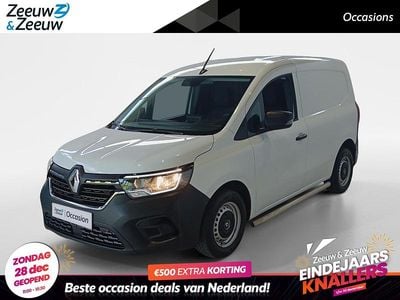 Licht wit Gebruikt 2024 Renault Kangoo Luxe MPV | € 18.435 (Iets duurder)