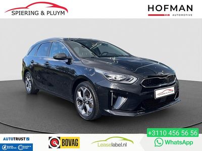 Zwart Gebruikt 2021 Kia Ceed Hatchback | € 21.440 (Eerlijke prijs)
