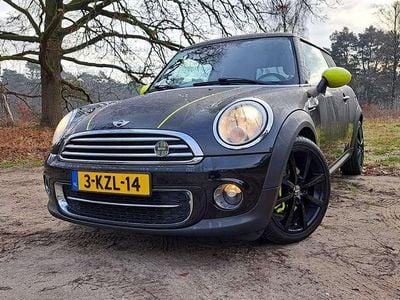 Zwart Occasion 2013 Mini Cooper Chili Hatchback | € 9.550 (Super prijs)