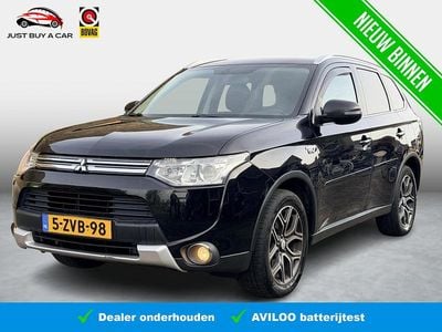 Zwart Occasion 2015 Mitsubishi Outlander P-HEV Edition SUV | € 9.750 (Super prijs)