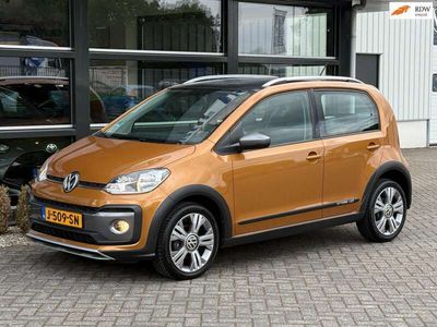 VW cross up!