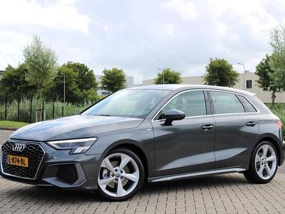 Occasion Audi A3 Sportback S-Line 150 PK (110 kW) 2020 Grijs Hatchback