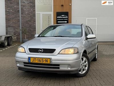 Grijs (metallic) Occasion 2003 Opel Astra Njoy Hatchback | € 1.950 (Eerlijke prijs)