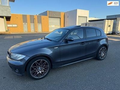 Grijs Gebruikt 2006 BMW 118 Hatchback | € 1.750 (Goede deal)