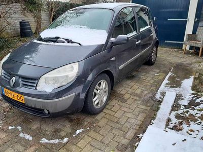 Zwart Gebruikt 2005 Renault Scénic II Luxe MPV | € 1.400 (Eerlijke prijs)