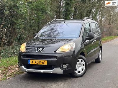 Zwart Gebruikt 2009 Peugeot Partner Tepee MPV | € 3.450 (Iets duurder)