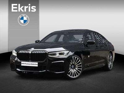 Saphirschwarz metallic (zwart metallic) Gebruikt 2022 BMW 745e Comfort Edition Sedan | € 66.900 (Duur)