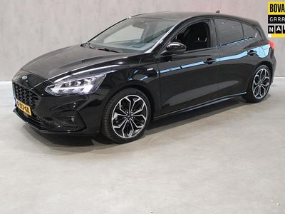Zwart Occasion 2019 Ford Focus ST-Line Hatchback | € 17.995 (Iets duurder)
