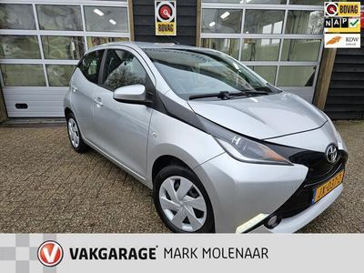 tweedehands Toyota Aygo 1.0 VVT-i x-play,carplay,lage km