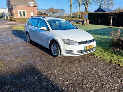 Occasion 2014 VW Golf VII Stationwagen | € 3.300 (Goede deal)