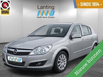 Grijs Occasion 2008 Opel Astra Cosmo Hatchback | € 1.250