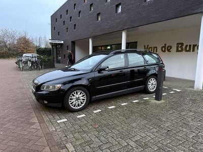Zwart Gebruikt 2004 Volvo V50 Stationwagen | € 3.000 (Goede deal)