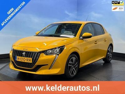Geel Gebruikt 2020 Peugeot 208 Allure Hatchback | € 10.850 (Eerlijke prijs)