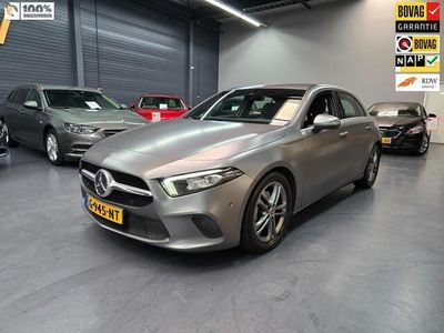 Grijs Occasion 2019 Mercedes A160 Advantage Hatchback | € 19.750 (Iets duurder)