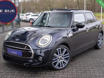 Blauw (metallic) Occasion 2020 Mini John Cooper Works Chili Hatchback | € 29.911 (Eerlijke prijs)