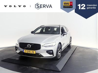 tweedehands Volvo V60 B4 Plus Dark | Panoramadak | 360º camera | Harman Kardon | Stoel- en stuurverwarming | Trekhaak | Standkachel