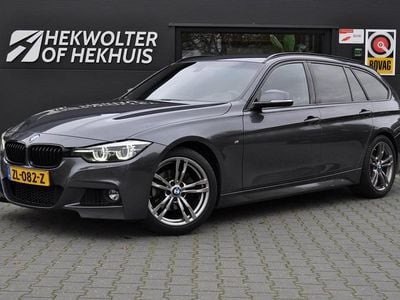Grijs Gebruikt 2019 BMW 318 M Sport Stationwagen | € 17.950 (Eerlijke prijs)