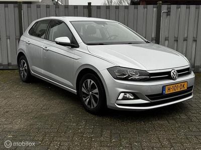 Grijs Occasion 2020 VW Polo Comfortline Hatchback | € 12.950 (Goede deal)