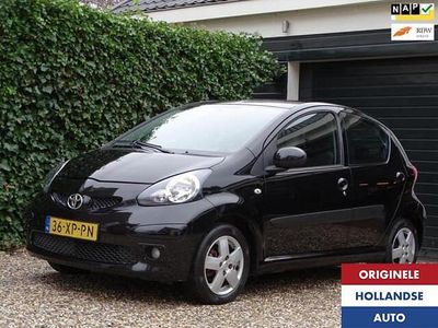 Zwart Gebruikt 2007 Toyota Aygo Sport Hatchback | € 4.495 (Eerlijke prijs)