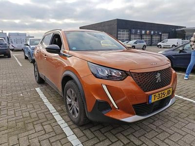 Occasion Peugeot e-2008 Style 11 kW (15 PK) 2023 Oranje SUV
