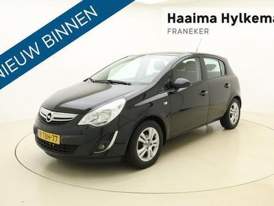 tweedehands Opel Corsa 1.4-16V Design Edition 100pk Airco | Cruise Contro