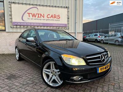 Zwart (metallic) Gebruikt 2008 Mercedes C320 Sedan | € 3.950