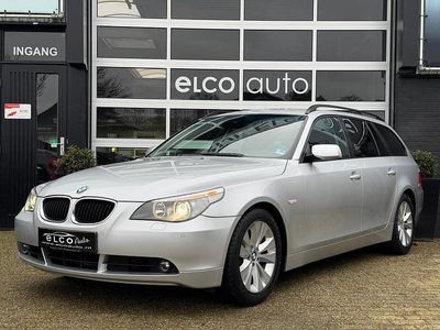 Grijs (metallic) Occasion 2005 BMW 525 Executive Stationwagen | € 12.950