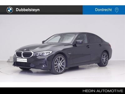 BMW 330e