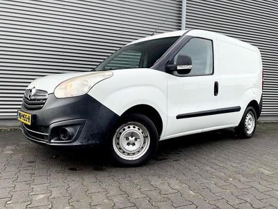 Wit Gebruikt 2015 Opel Combo Edition Sedan | € 6.353 (Duur)