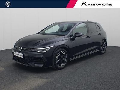 Occasion VW Golf VIII R-line 150 PK (110 kW) 2024 Zwart Hatchback