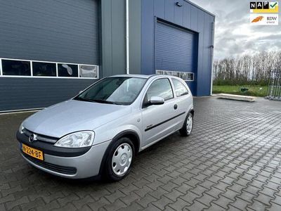 tweedehands Opel Corsa 1.0-12V 120.000