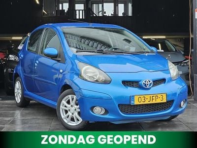 Blauw Occasion 2009 Toyota Aygo Hatchback | € 3.744 (Eerlijke prijs)