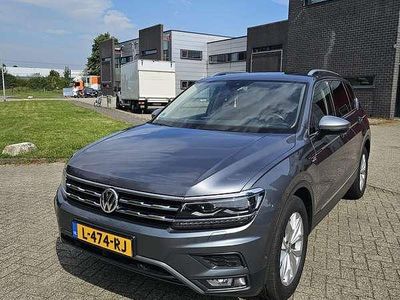 Grijs Occasion 2018 VW Tiguan R SUV | € 22.000