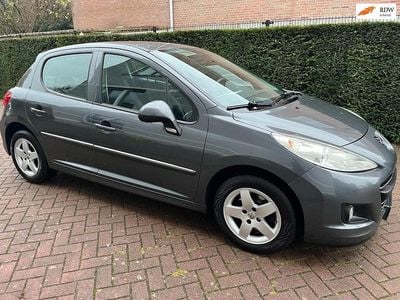 Grijs Gebruikt 2010 Peugeot 207 Style Hatchback | € 1.499 (Iets duurder)