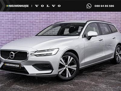 Grijs Occasion 2021 Volvo V60 Core Stationwagen | € 27.694 (Super prijs)